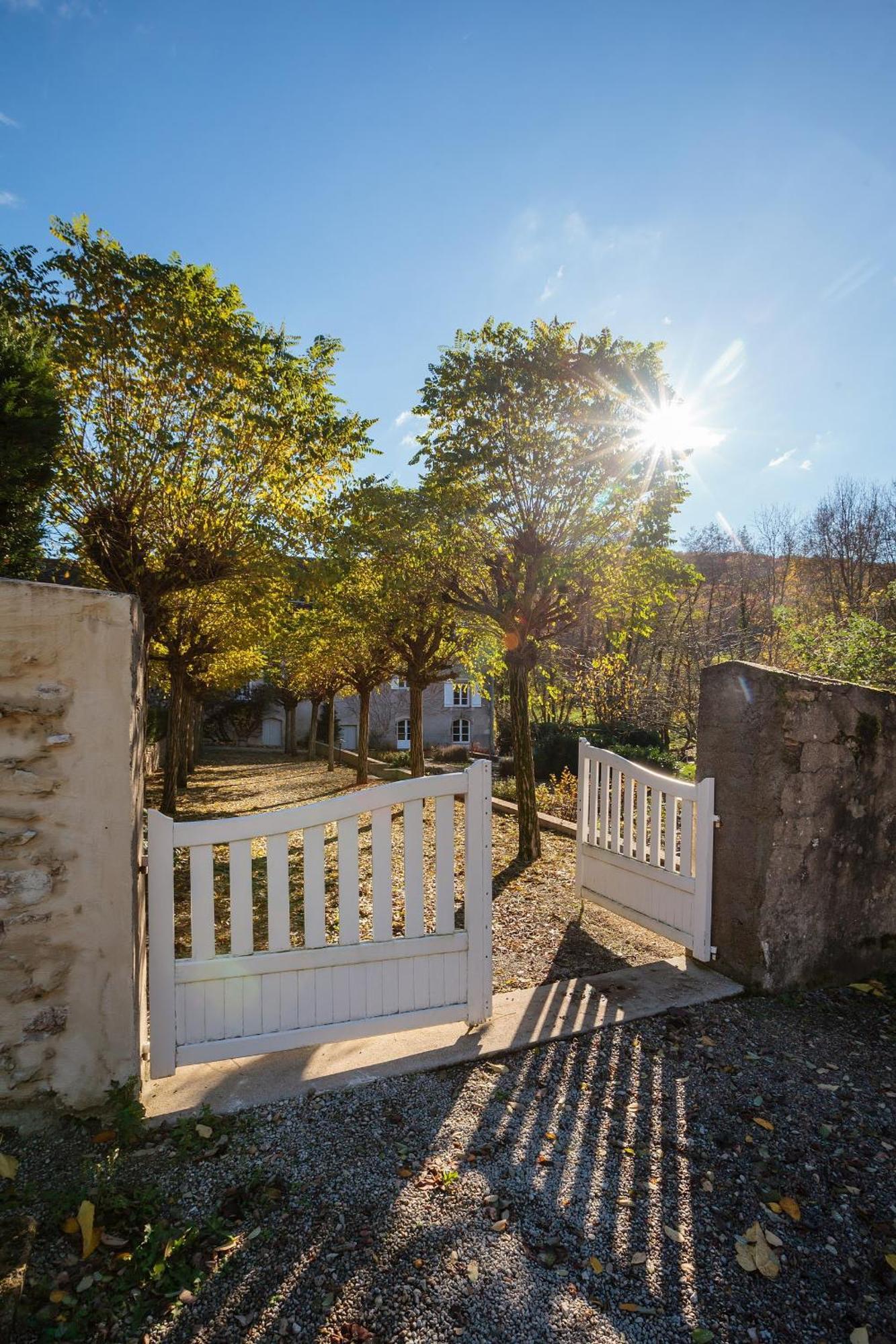 L'Annexe Du Moulin Renaudiots Apartment Отон Екстериор снимка